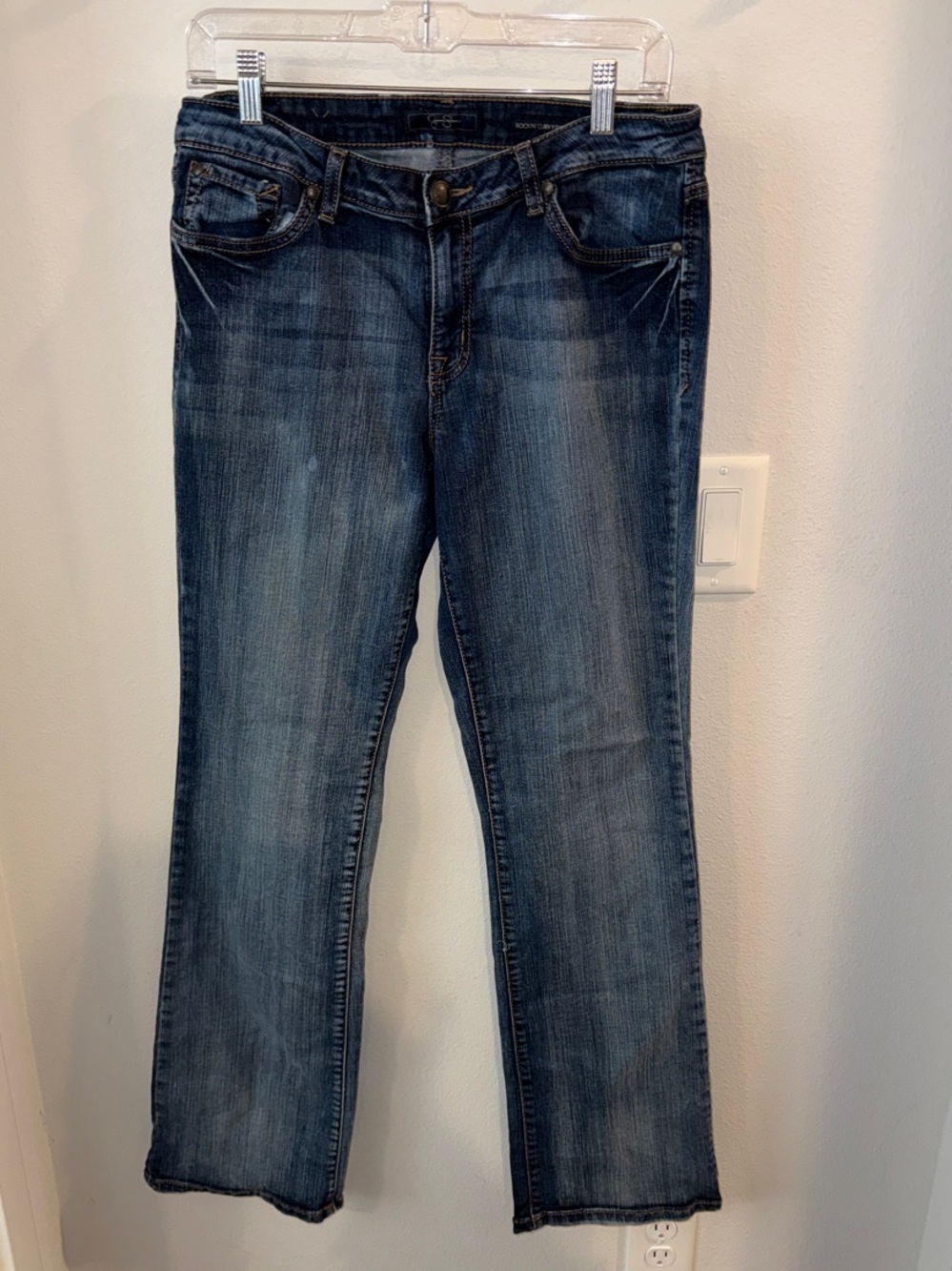 Jessica Simpson Rockin Curvy Boot Cut Jeans 31